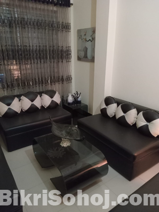 Black leathered Sofa set